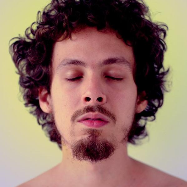 img-1009059-leo-cavalcanti